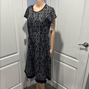 BRAND NEW Alfani Elegant Black and Gray Patterned Dress